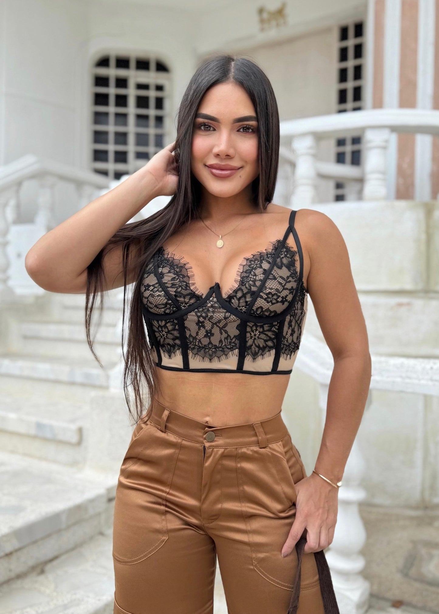 TOP FREYA